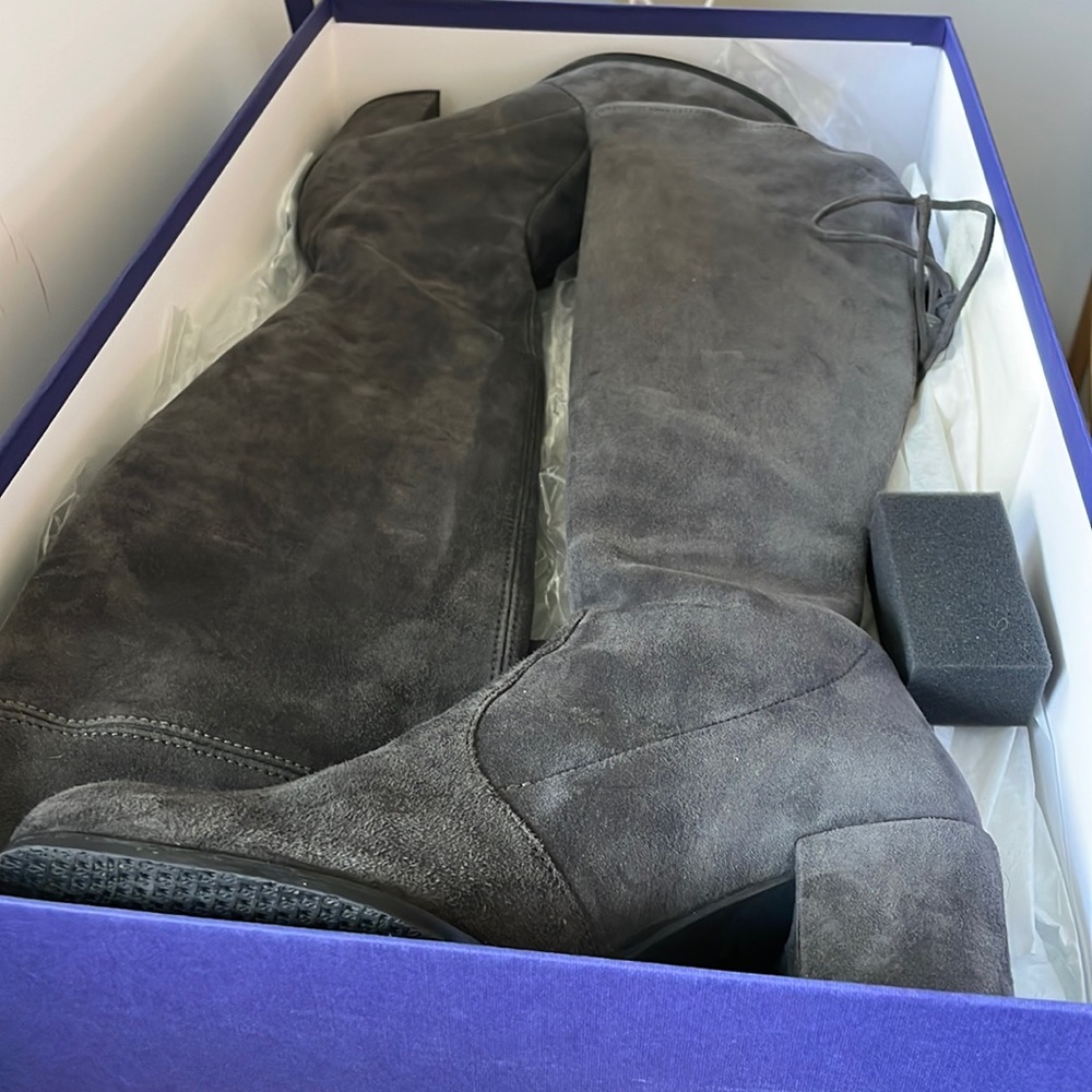 Stuart Weitzman grey suede Tieland over the knee boots; size 6.5